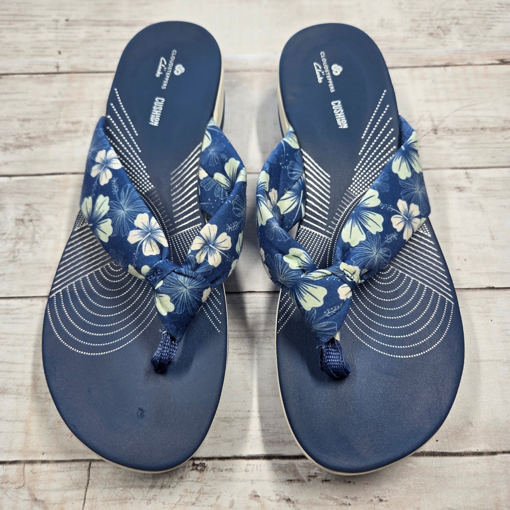 Clarks Cloudsteppers Arla Glison Floral Thong Wedge Sandal Women 10 Navy Blue